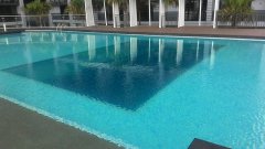 大型泳池如何建造？